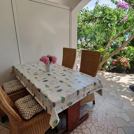 Apartment Franic Sućuraj Rom bilde