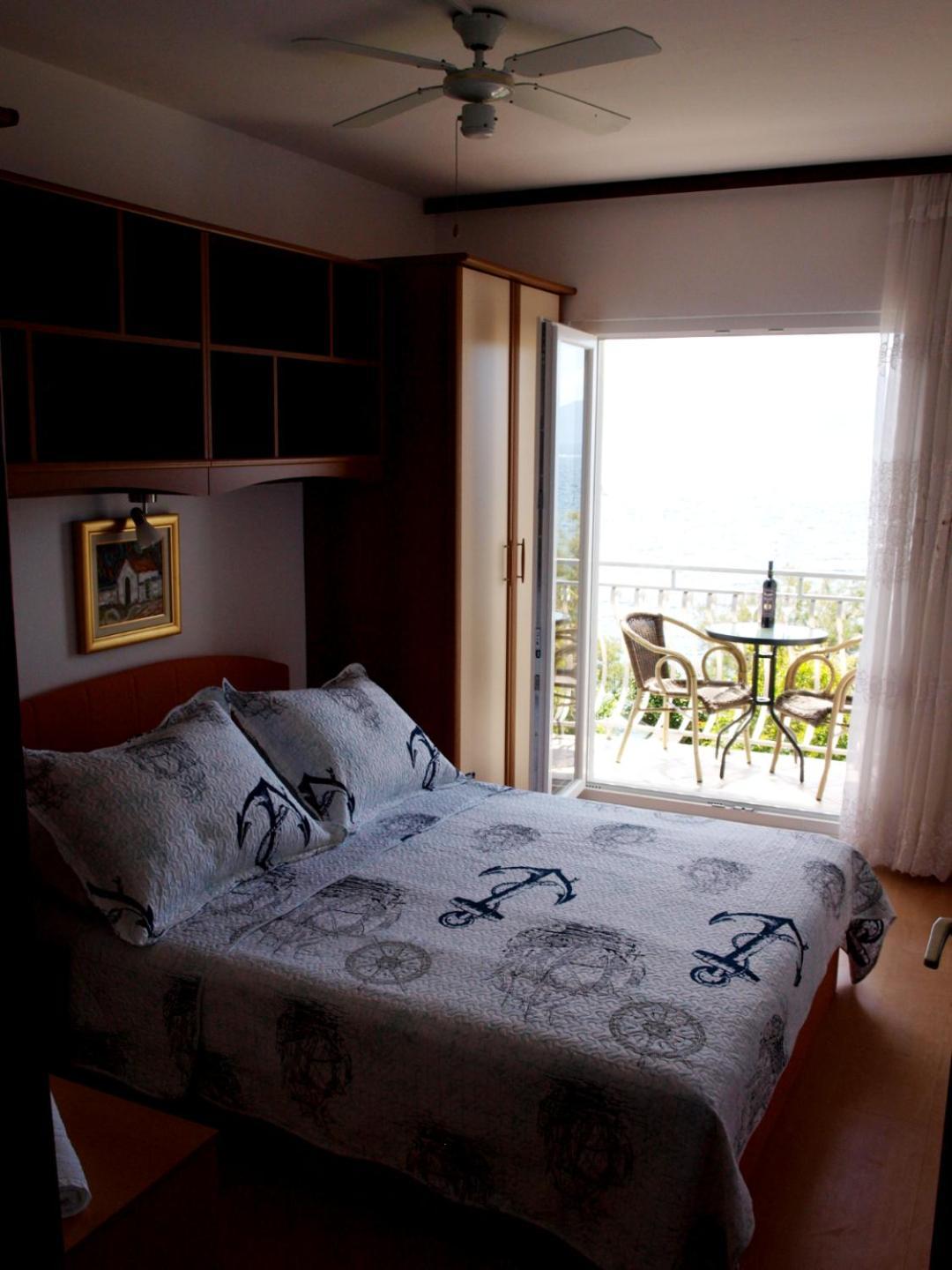 Apartment Franic Sućuraj Eksteriør bilde